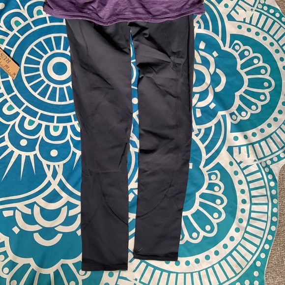 Athleta Skirted Leggings Womens X-Small Gray Purple Yin Yang Yoga Pants - Picture 10 of 12